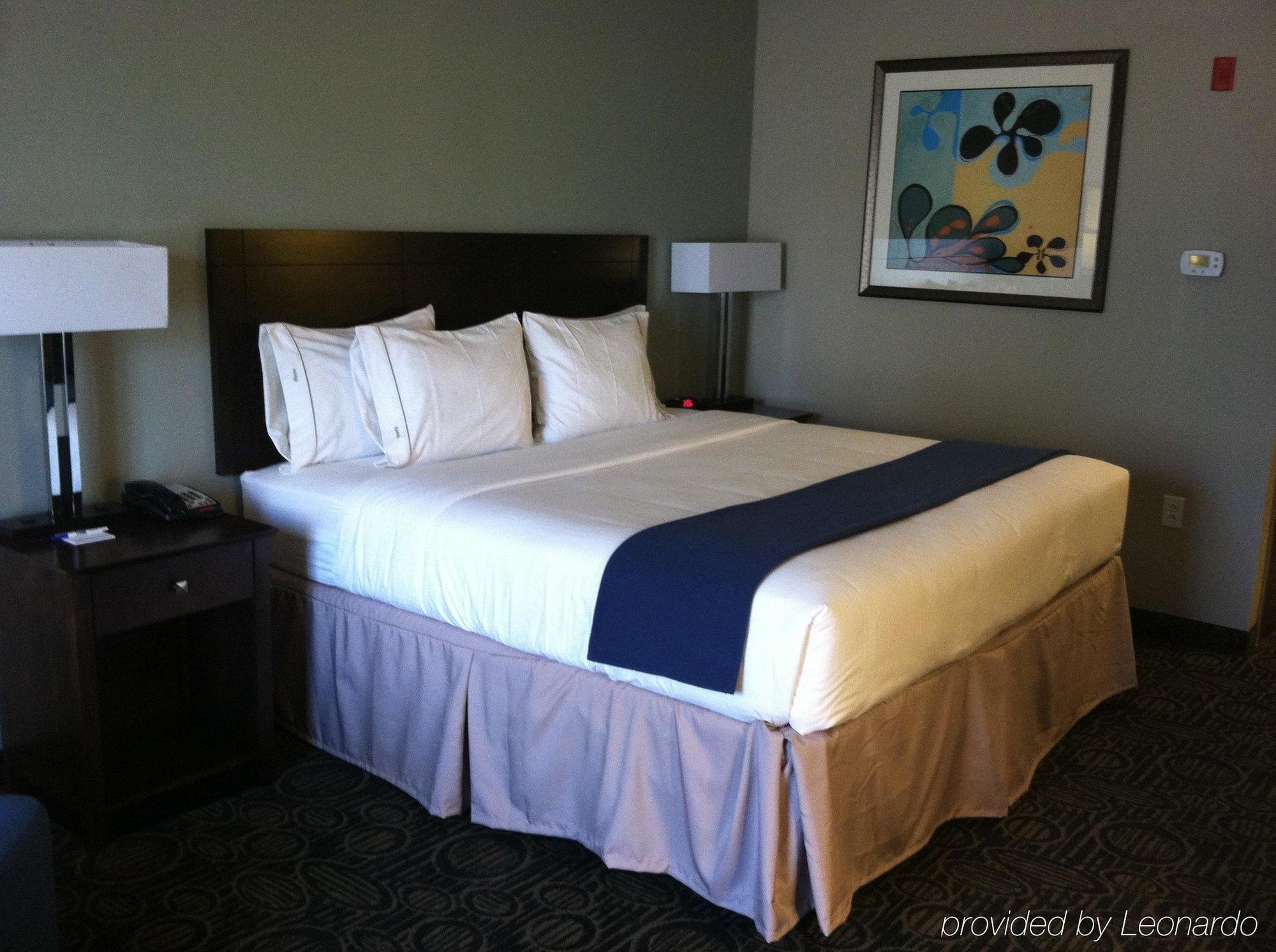 Holiday Inn Express & Suites Oak Ridge By Ihg Екстериор снимка