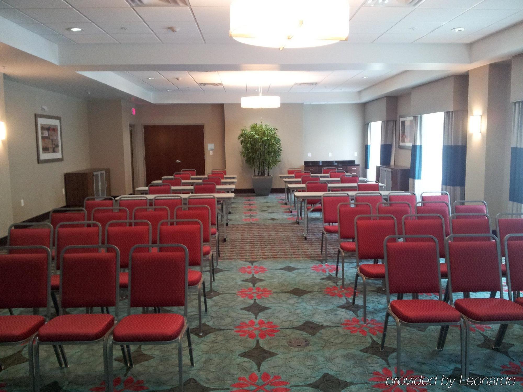 Holiday Inn Express & Suites Oak Ridge By Ihg Екстериор снимка